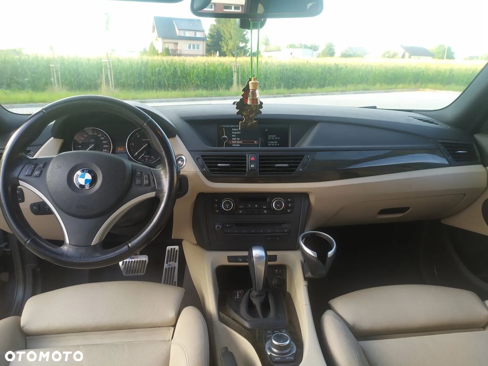 BMW X1 - 11
