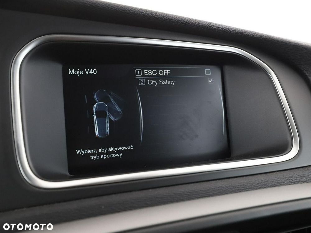 Volvo V40 T2 Kinetic - 26