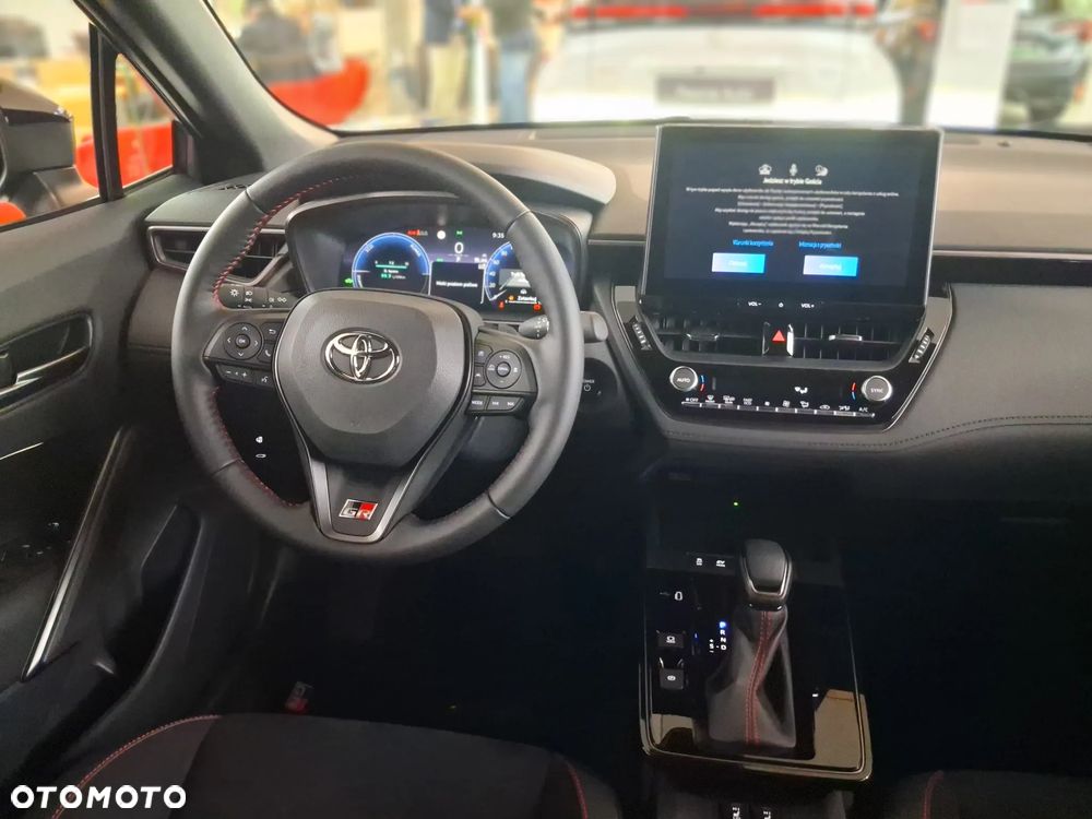 Toyota Corolla Cross 2.0 Hybrid GR Sport - 19