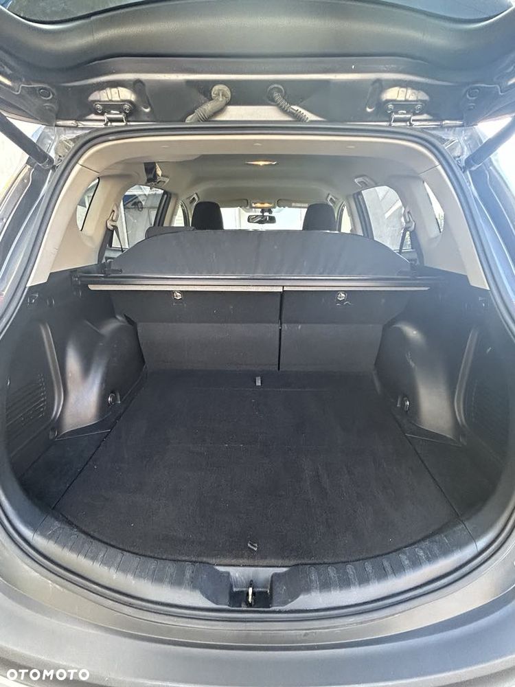 Toyota RAV4 2.0 D-4D Premium - 20