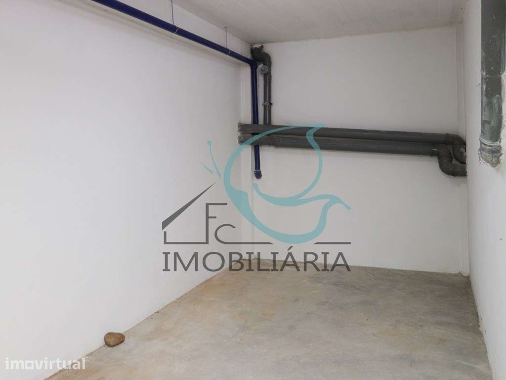 Garagem com anexo em Setúbal - Grande imagem: 2/14