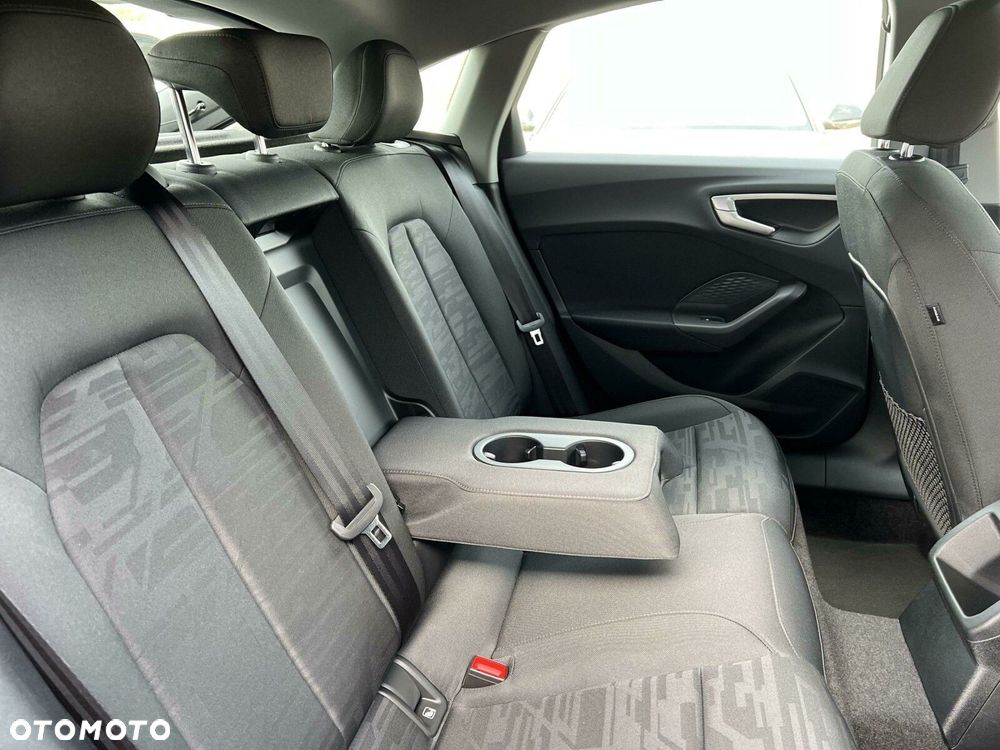 Audi A5 Limousine - 11