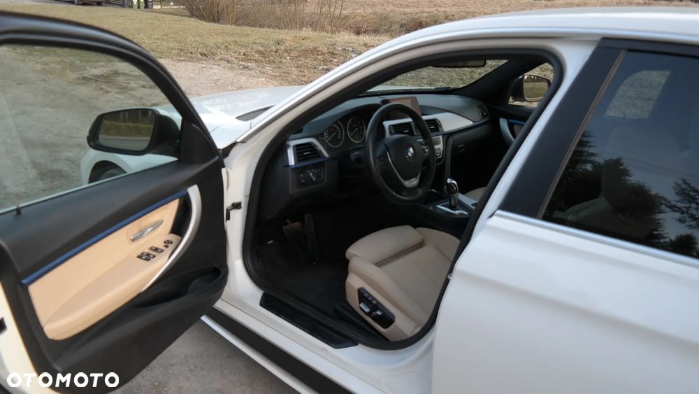 BMW Seria 3 335d xDrive - 10