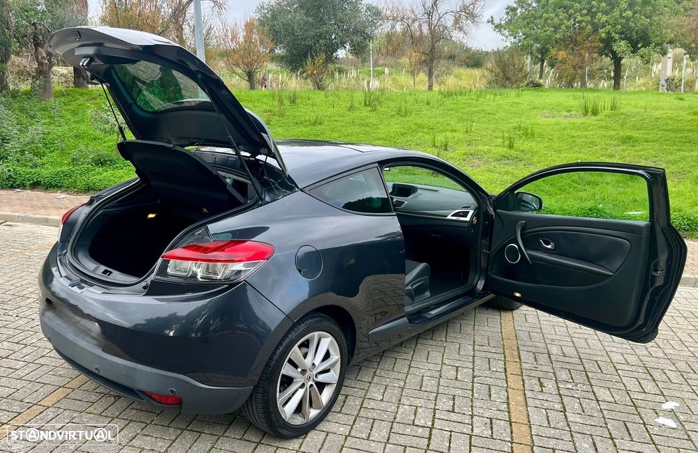 Renault Mégane Coupe 1.5 dCi Dynamique - 4