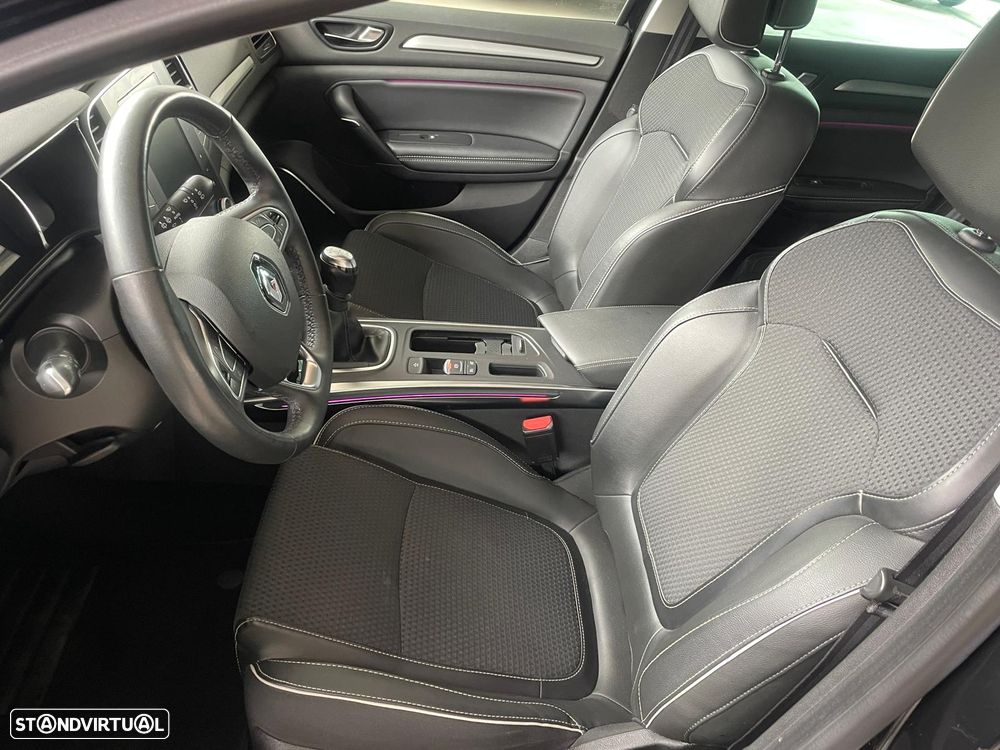 Renault Mégane ENERGY TCe 130 BOSE EDITION - 10