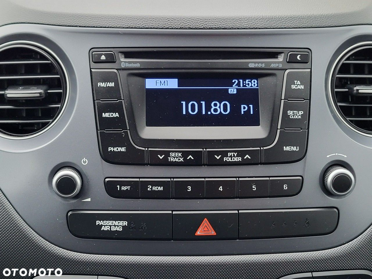 Hyundai i10 - 30
