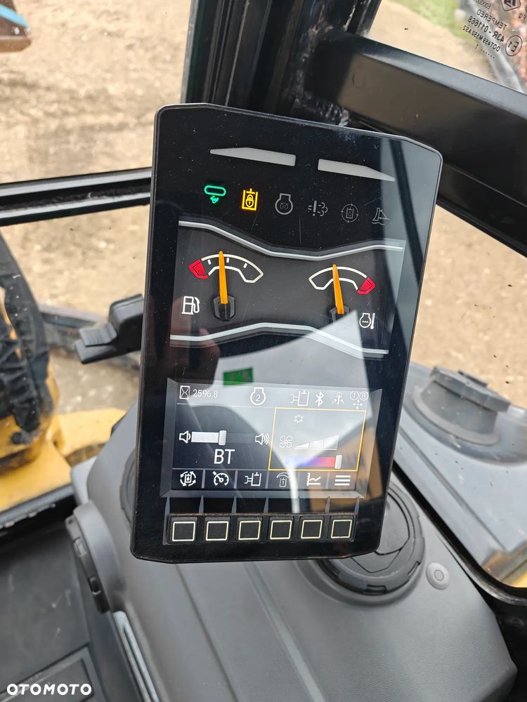 Caterpillar 302.7 CR - 13