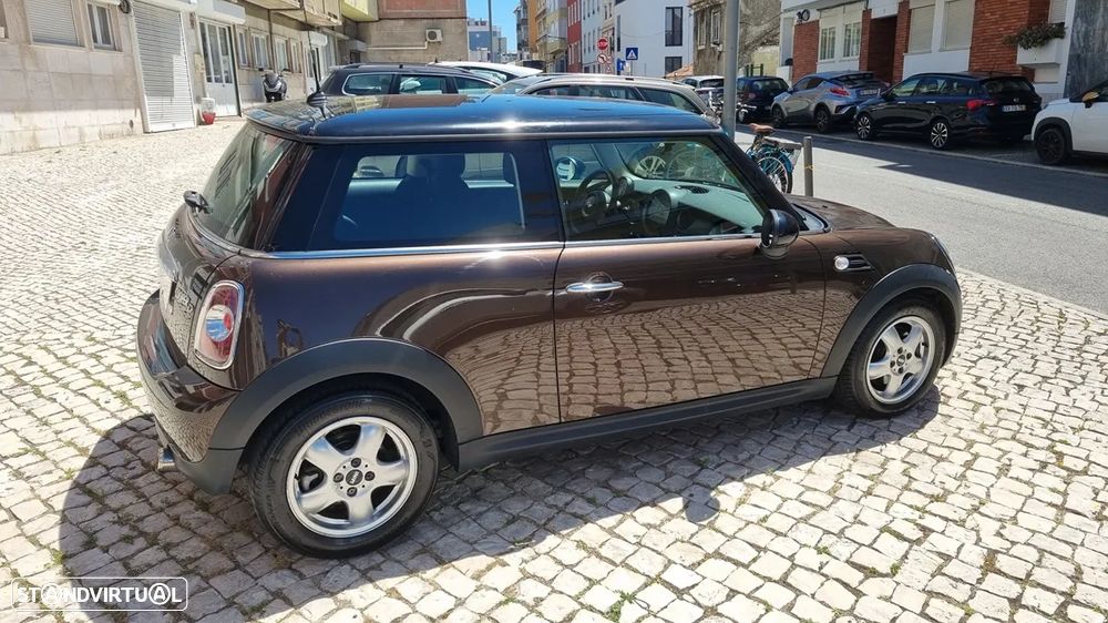 MINI 3 Portas Cooper D - 8