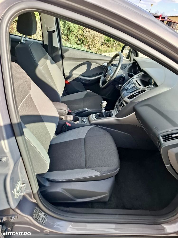 Ford Focus 1.0 EcoBoost ST-Line - 11