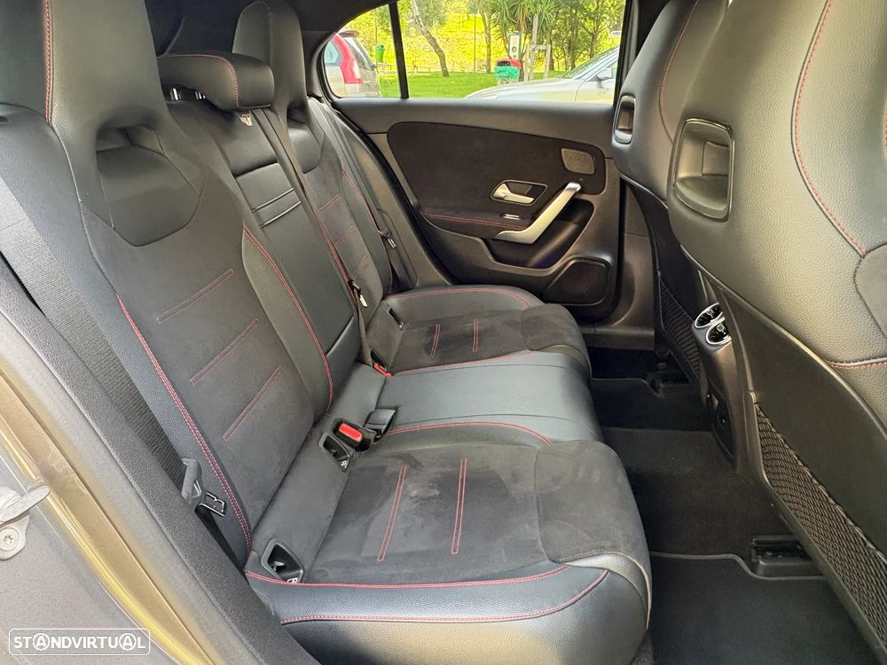 Mercedes-Benz A 180 d AMG Line Aut. - 24