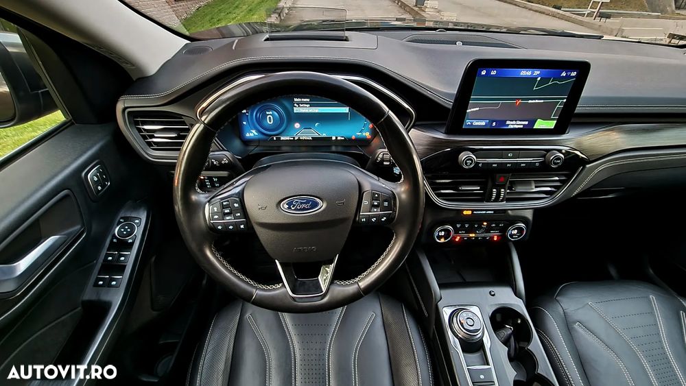Ford Kuga 2.5 Duratec FHEV 4x4 VIGNALE - 31