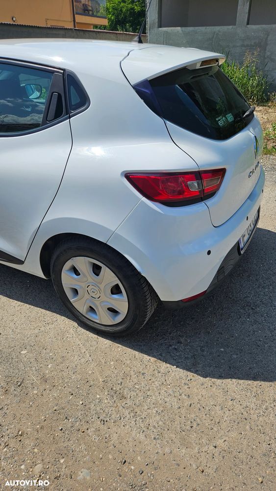 Renault Clio 1.2 Life - 5