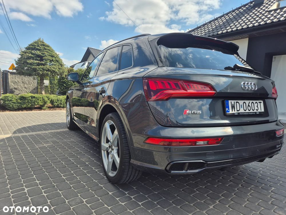 Audi SQ5 - 5