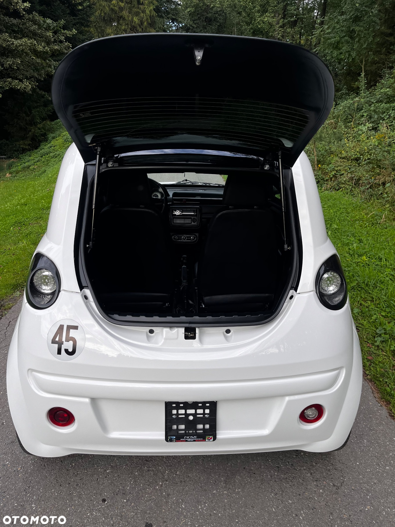 Microcar DUE - 12