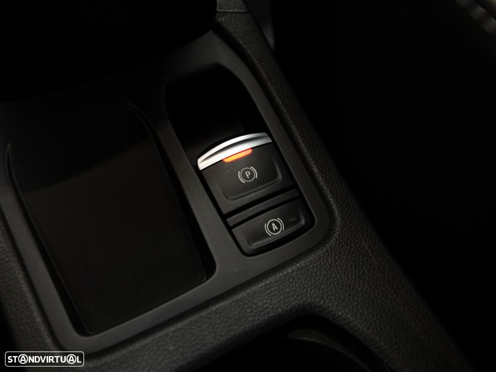 Renault Clio 1.0 TCe Techno - 29