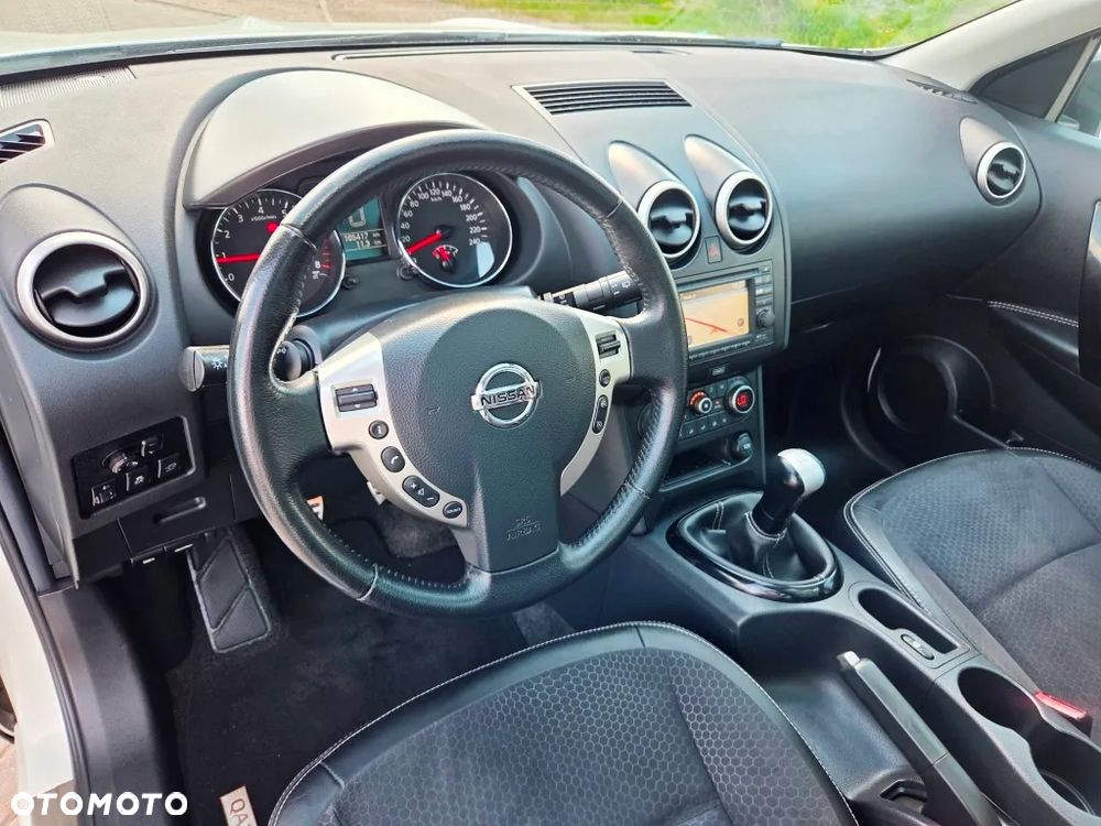 Nissan Qashqai 1.6 Tekna - 29