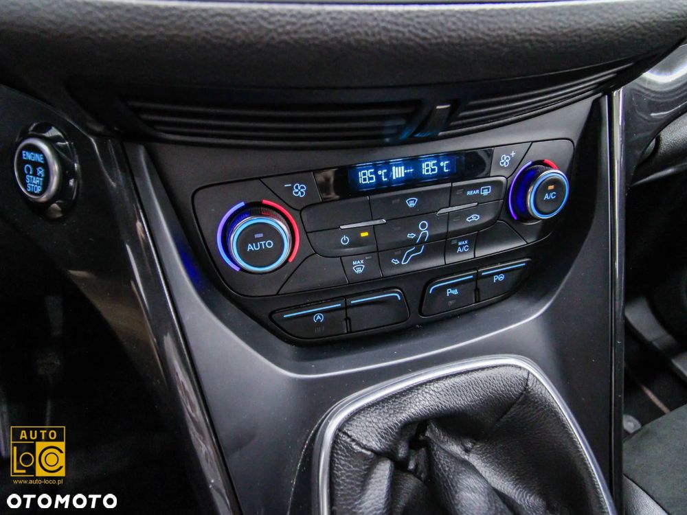 Ford Kuga 2.0 TDCi 2x4 Titanium - 22