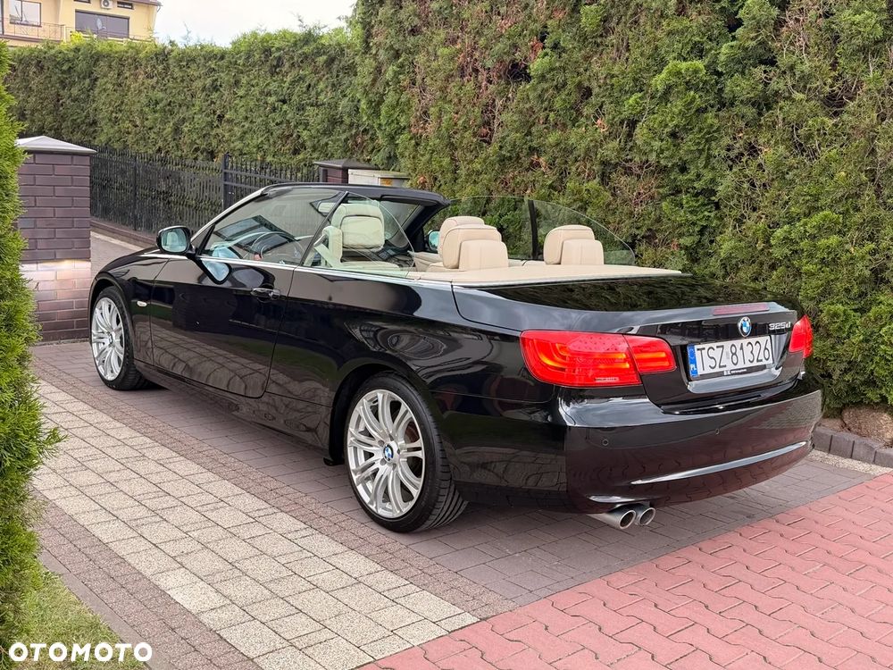BMW Seria 3 325d Edition Exclusive - 16
