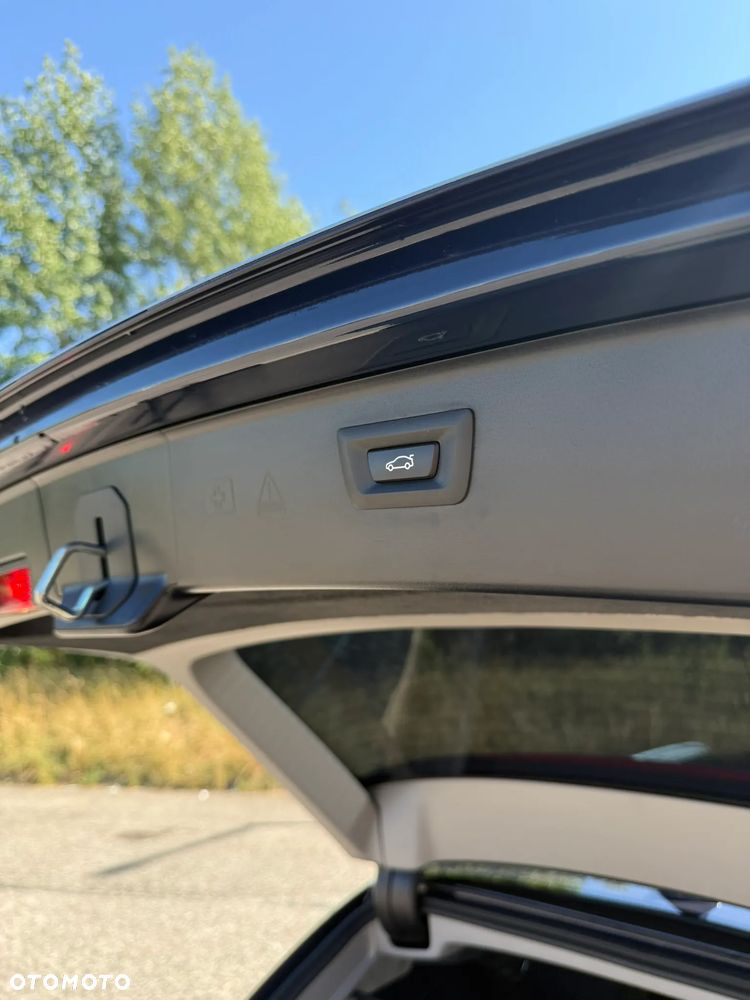 BMW Seria 5 525d Luxury Line - 27