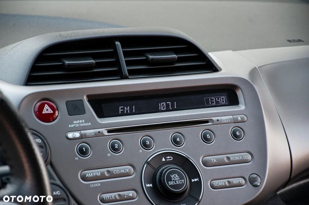 Honda Jazz 1.4 Style - 31