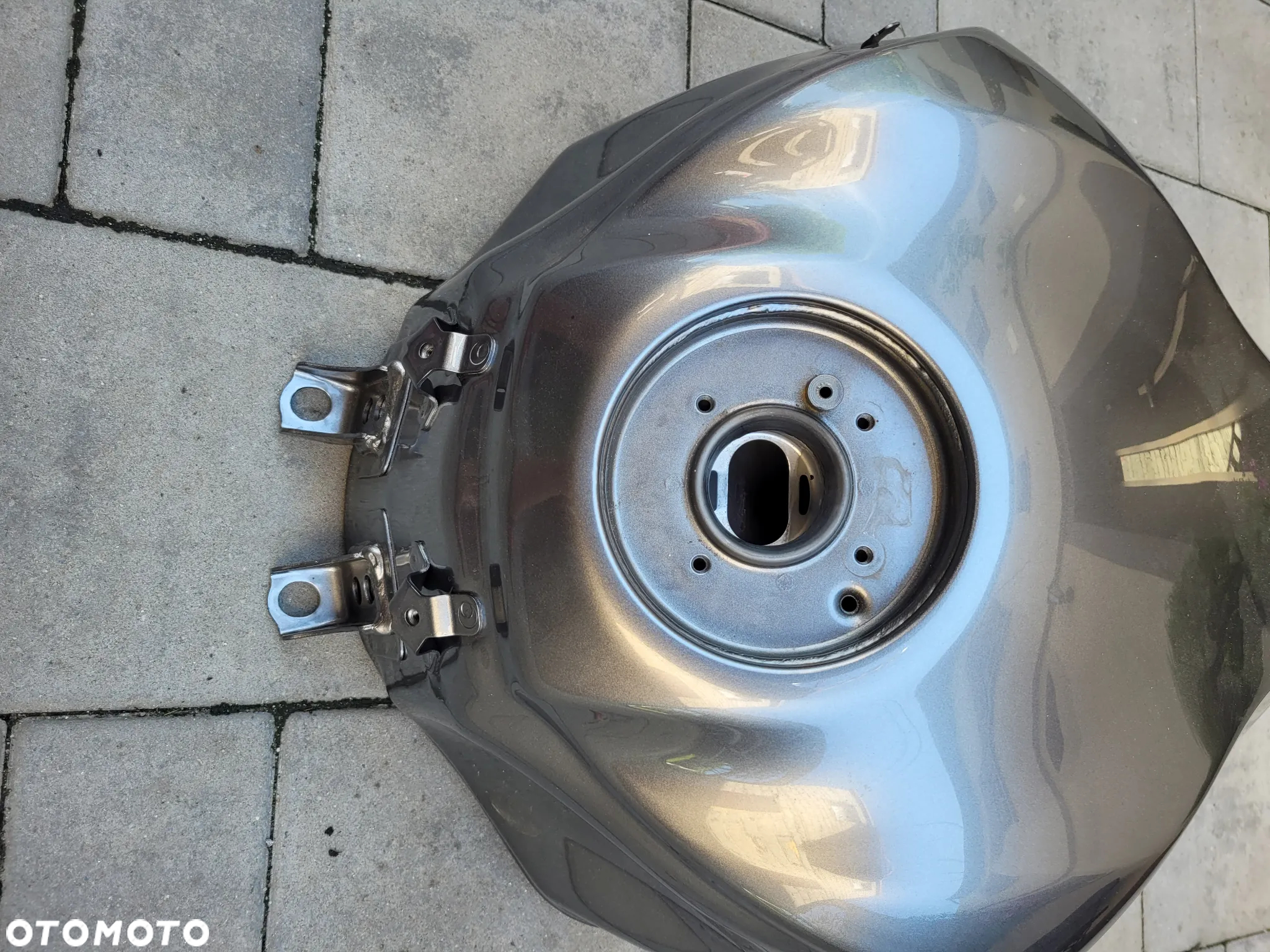 Bak, zbiornik paliwa Kawasaki Z900 20-22 - 5