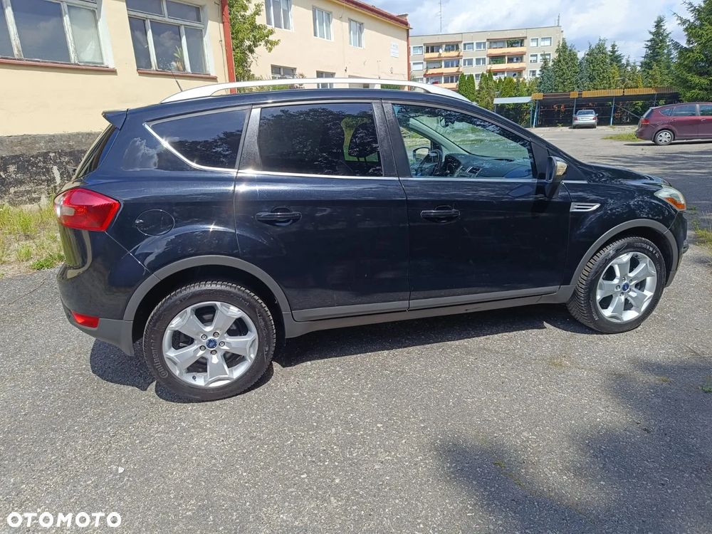 Ford Kuga 2.0 TDCi 4x4 Titanium - 9