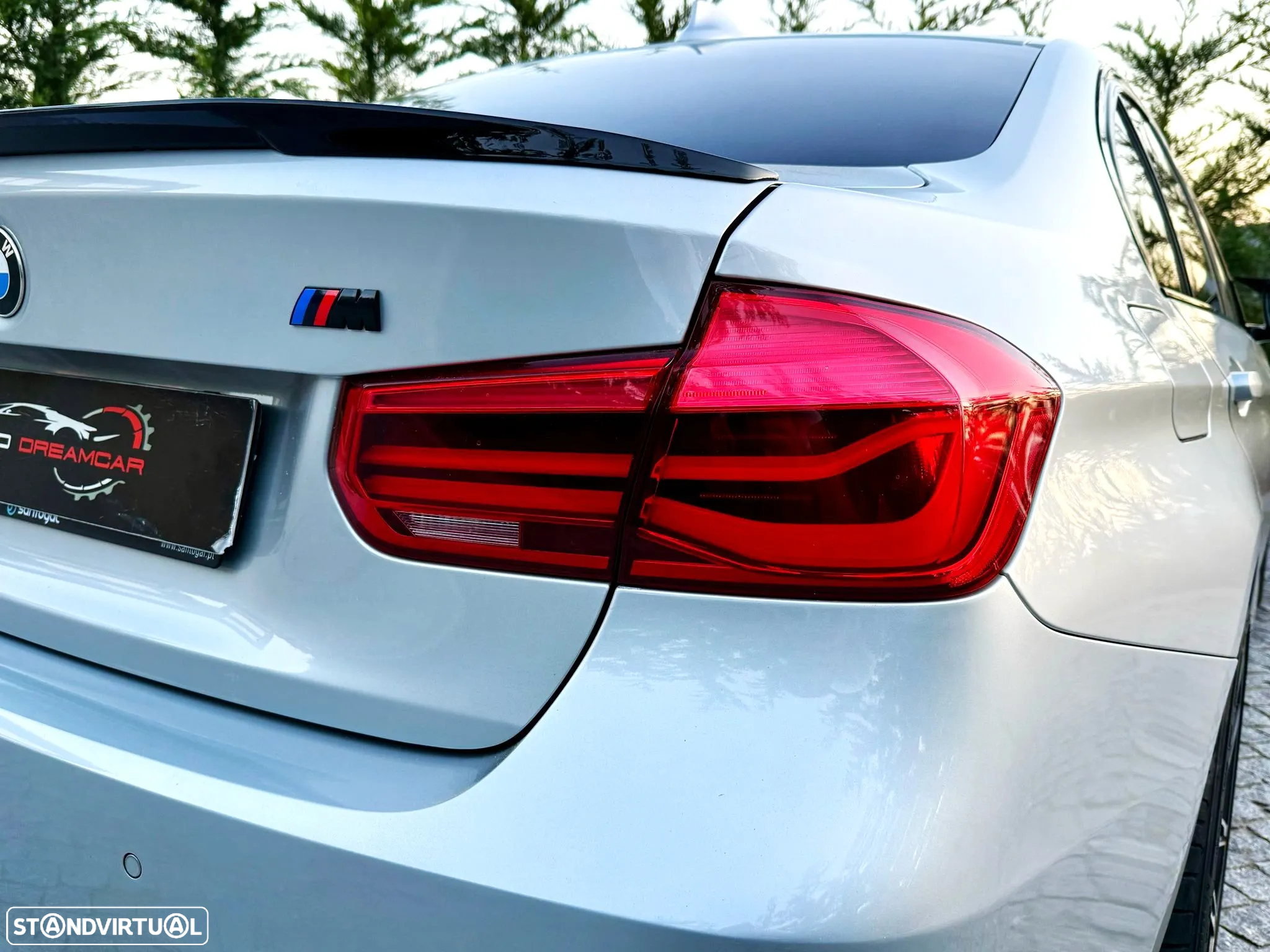 BMW 320 d Pack M Auto - 11