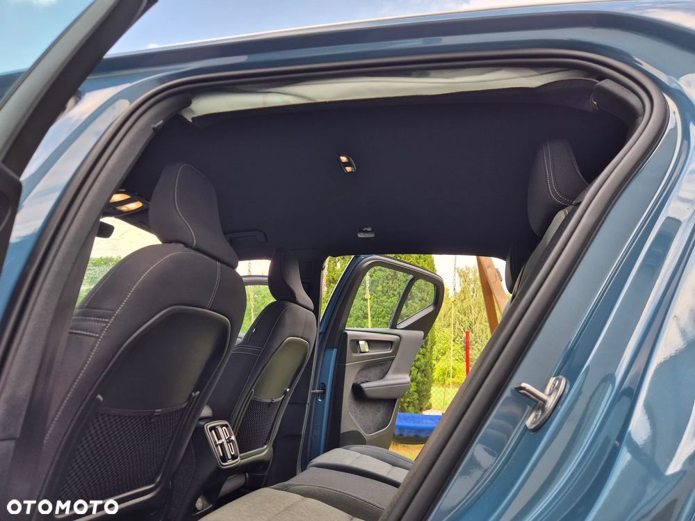 Volvo XC 40 B3 Core - 37
