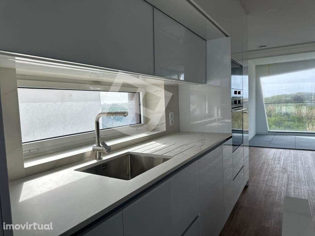 Apartamento T3 Duplex novo com excelentes áreas praia Costa Nova - Grande imagem: 2/45