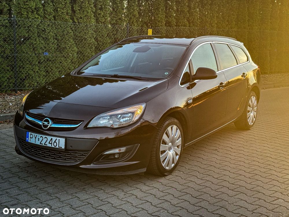 Opel Astra 1.4 Turbo Design Edition - 33