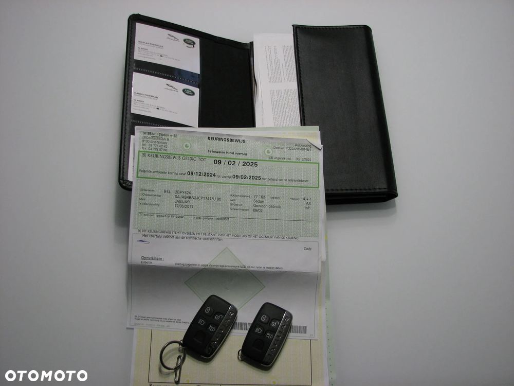 Jaguar XE D180 R-Dynamic S - 40