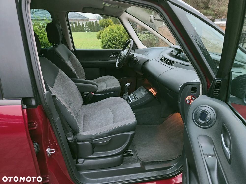 Renault Espace 2.0 dCi FAP Expression - 8