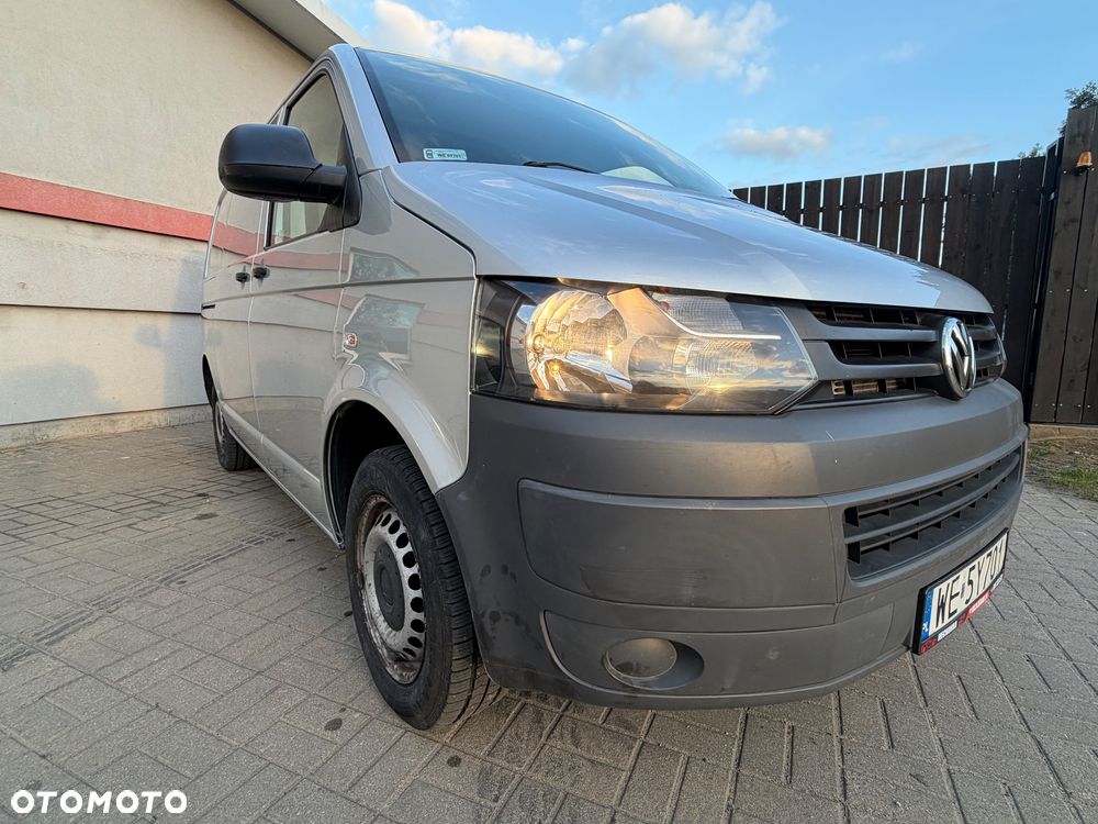 Volkswagen Transporter T5 - 1