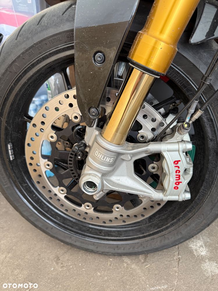 Ducati Monster - 10