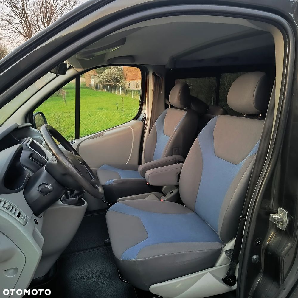 Renault Trafic - 32
