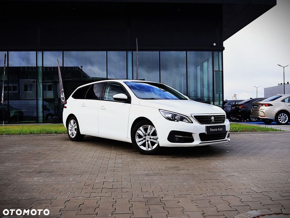 Peugeot 308 - 1