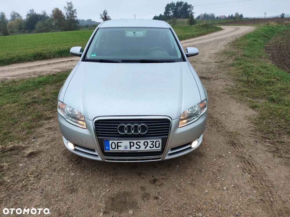 Audi A4 Limousine - 2