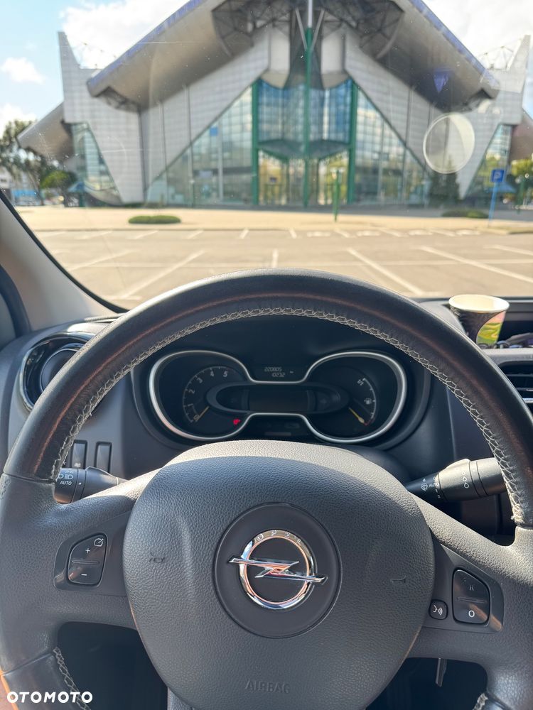Opel Vivaro L2H1 2,9t Edition - 11