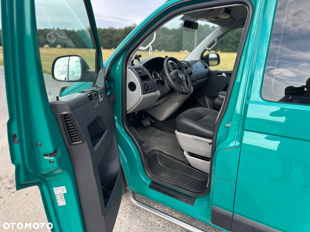 Volkswagen Transporter - 8