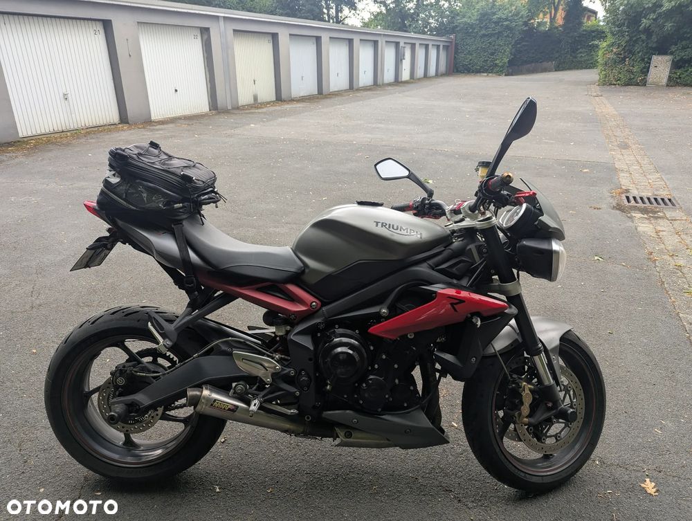 Triumph Street Triple - 2