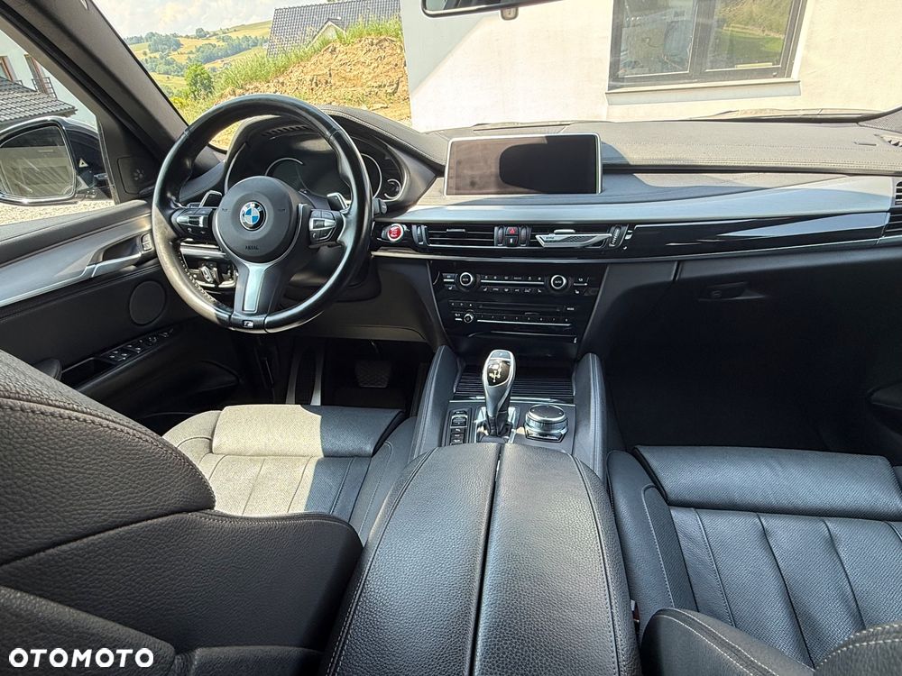BMW X6M - 17