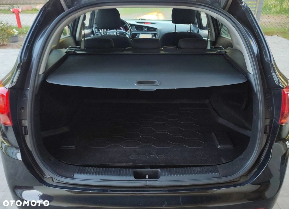 Kia Ceed 1.6 GDI L Business Line - 20