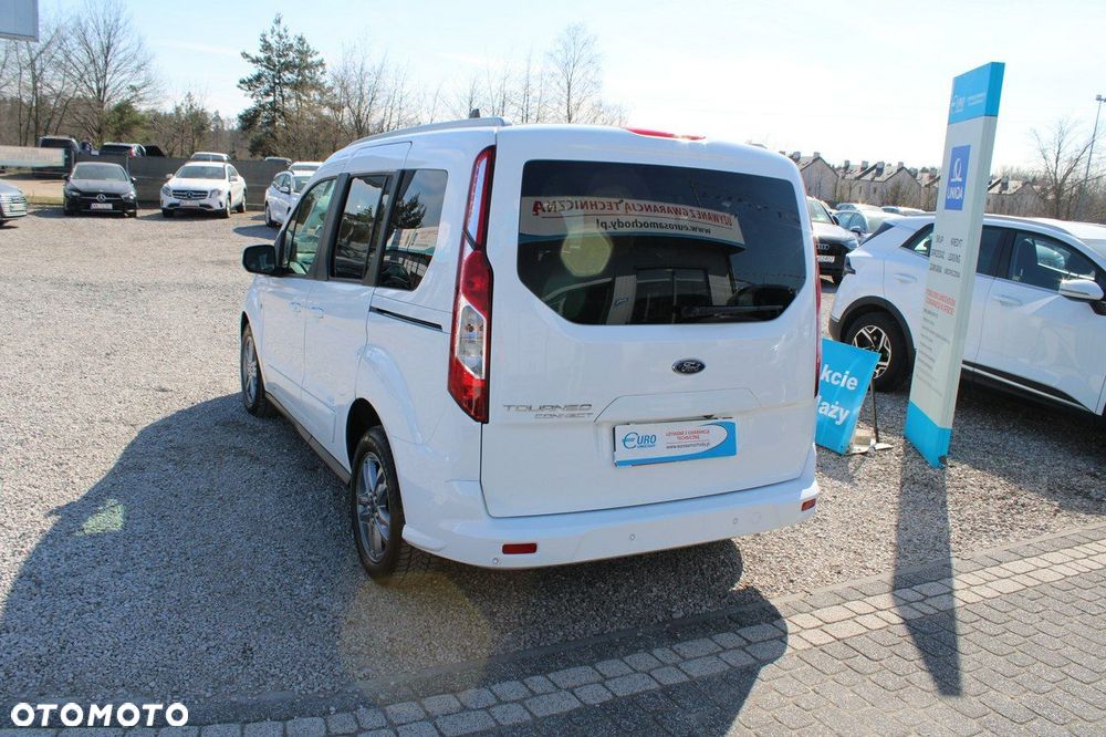 Ford Tourneo Connect - 8