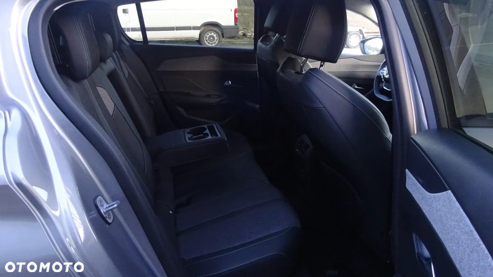 Peugeot 308 1.6 Hybrid PHEV Allure e-DCS7 - 6