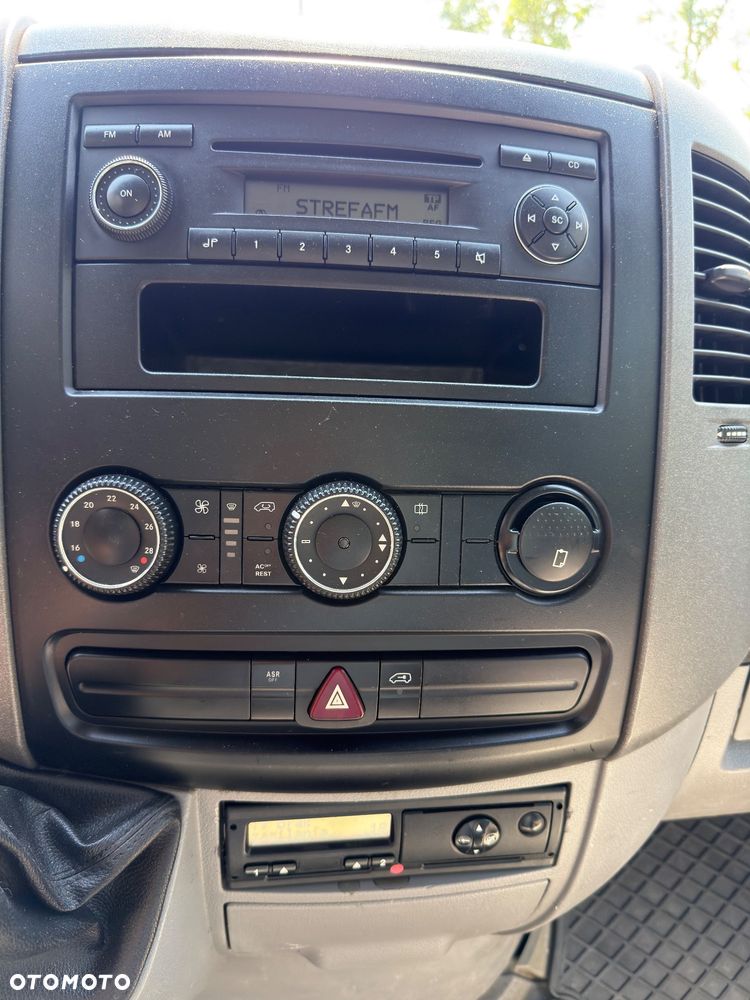 Volkswagen Crafter - 10
