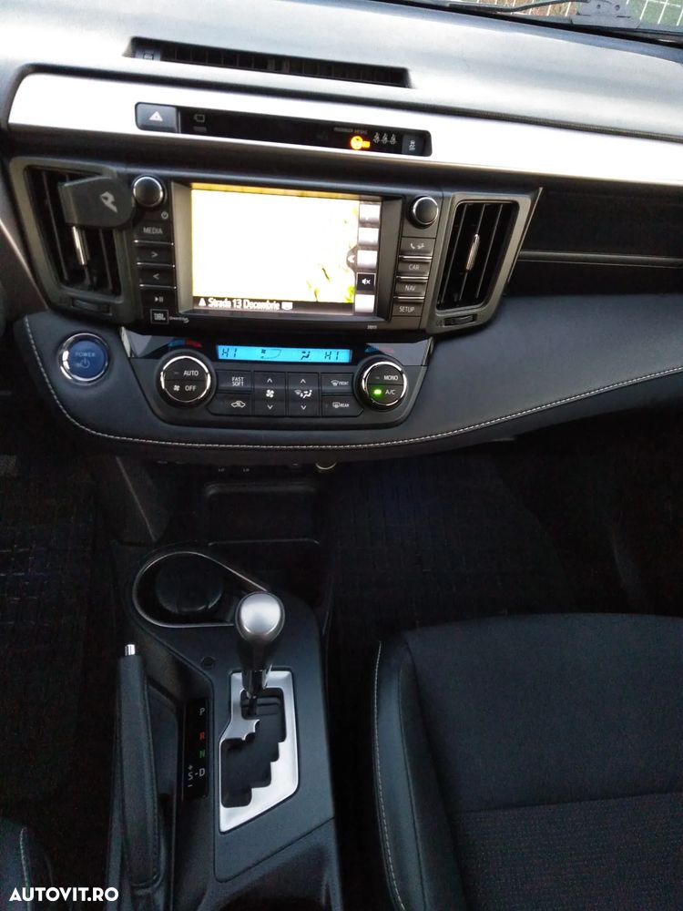 Toyota RAV4 2.5 4x4 Hybrid Style Selection - 22