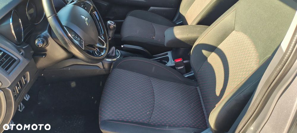 Mitsubishi ASX 1.6 ClearTec 2WD Edition - 16