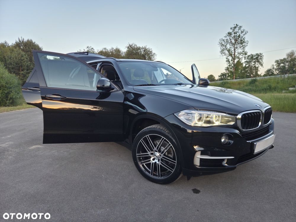 BMW X5 xDrive25d Sport-Aut - 24