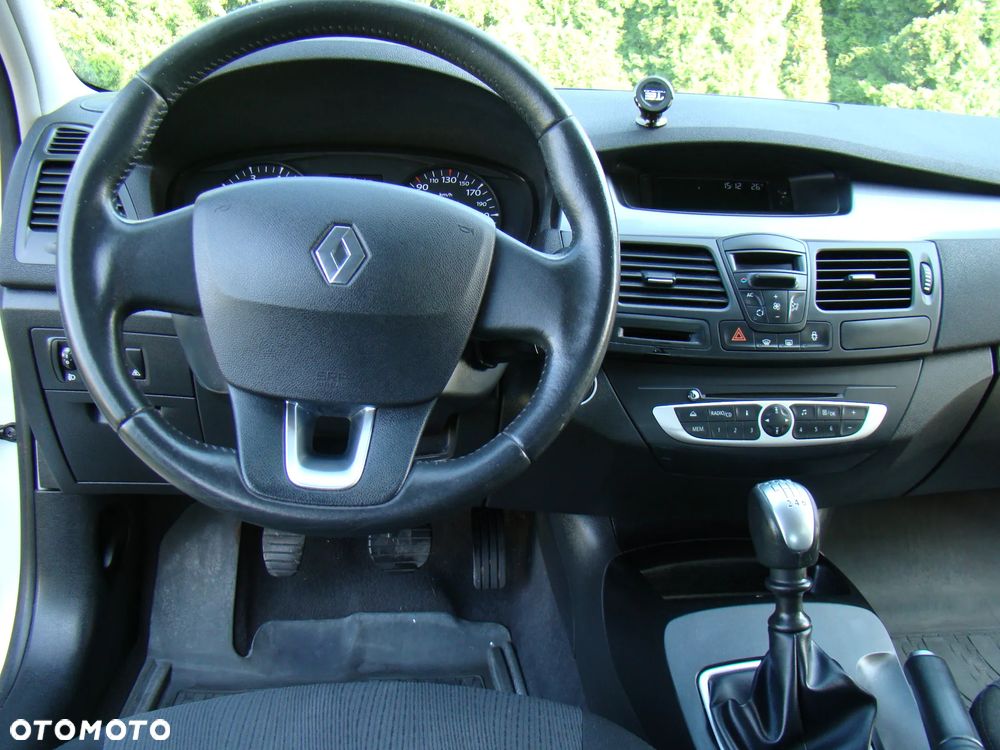 Renault Laguna - 17