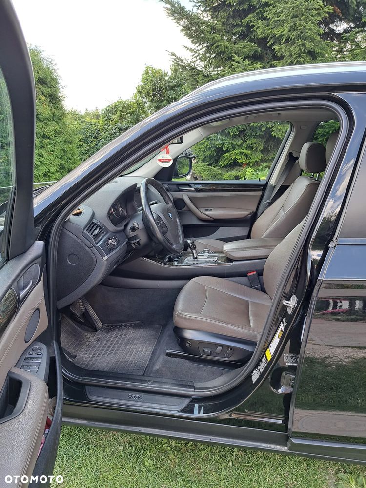 BMW X3 28i xDrive - 9